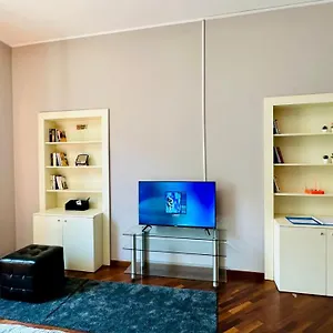 Sweet Navigli S2 Apartment